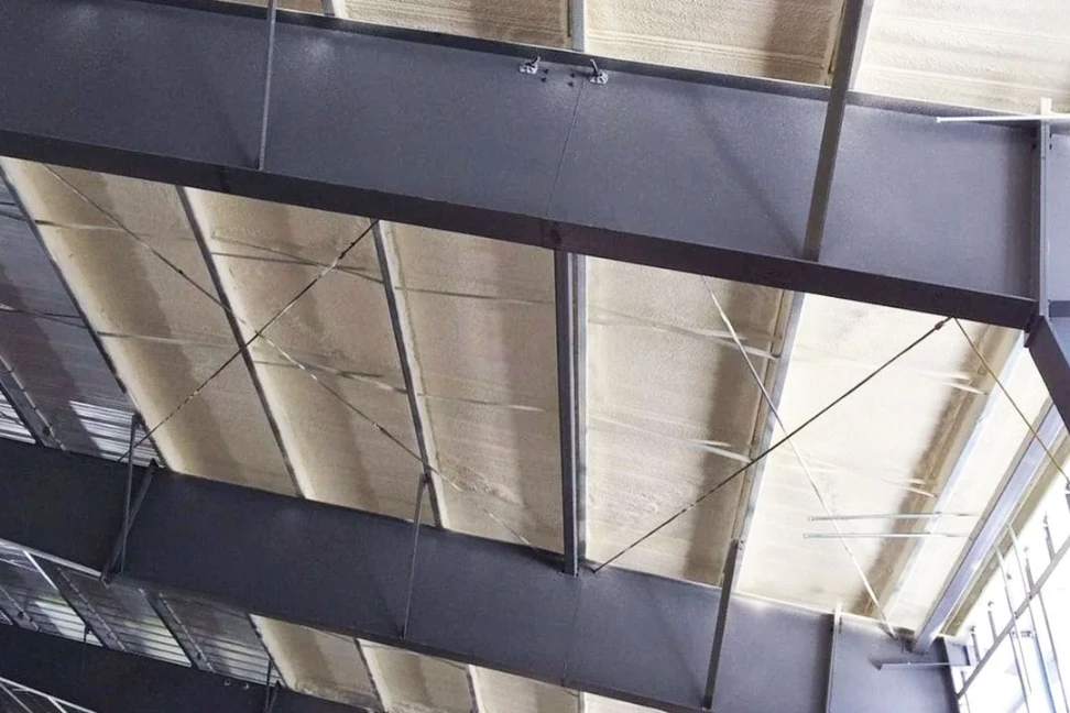 How to Use Spray Foam Insulation for Metal Buildings