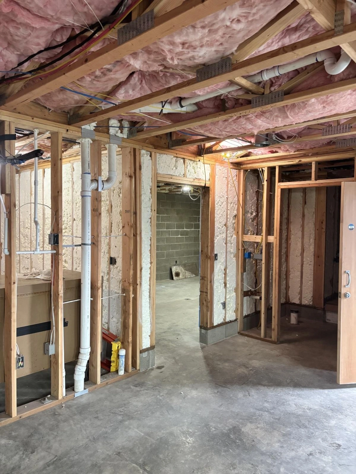 How Spray Foam Helps Builders Meet Modern Energy Codes How Spray Foam Helps Builders Meet Modern Energy Codes