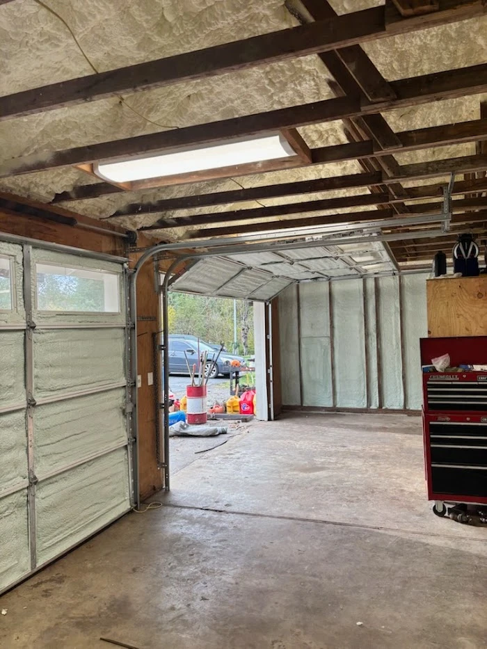 Metal Building Insulation in Battle Ground, WA Metal Building Insulation Services in Battle Ground, WA